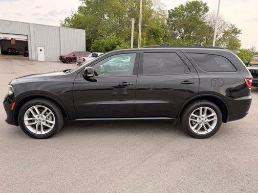DB Black Crystal Clearcoat 2024 Dodge Durango GT Plus