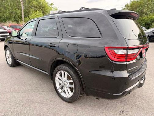DB Black Crystal Clearcoat 2024 Dodge Durango GT Plus