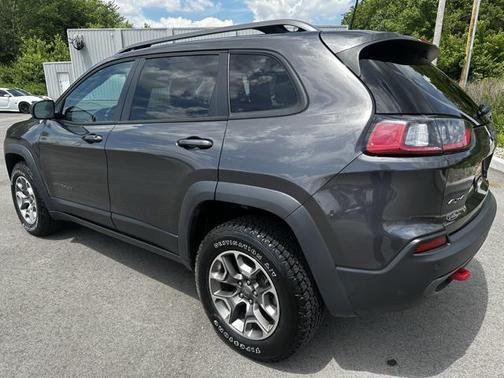 2021 Jeep Cherokee Trailhawk