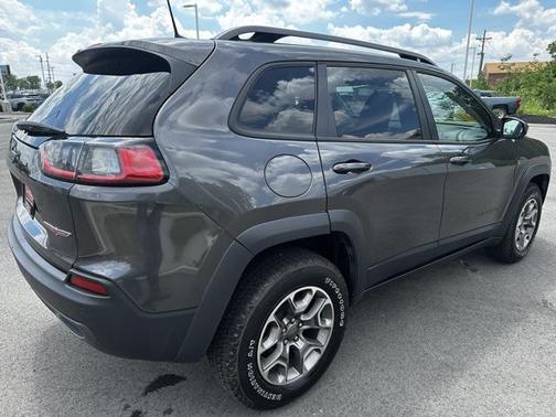 2021 Jeep Cherokee Trailhawk