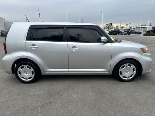 2012 Scion xB Release Series 9.0