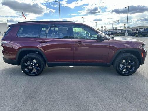2025 Jeep Grand Cherokee L Altitude