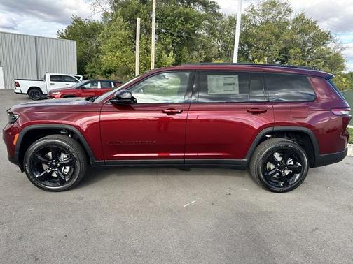 2025 Jeep Grand Cherokee L Altitude