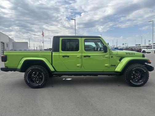 2025 Jeep Gladiator Willys