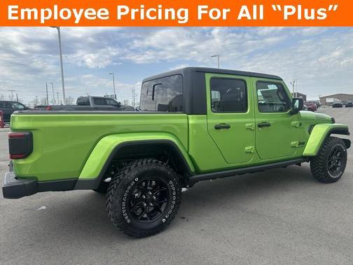 2025 Jeep Gladiator Willys