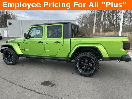 2025 Jeep Gladiator Willys