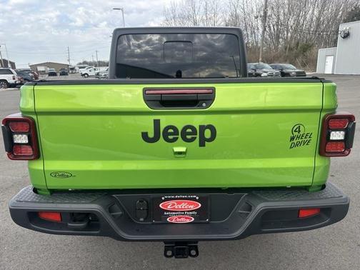 2025 Jeep Gladiator Willys
