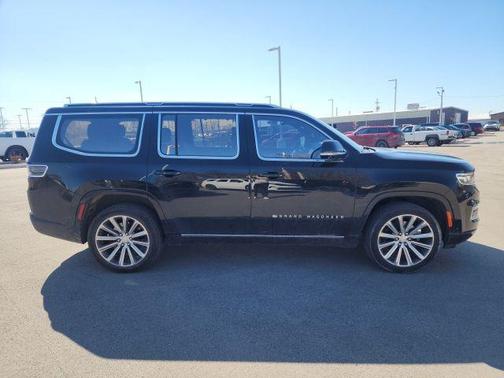 2022 Jeep Grand Wagoneer Series II