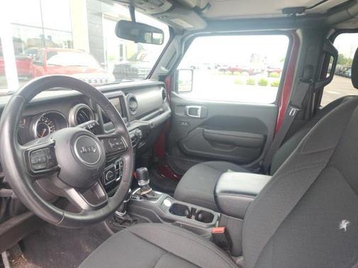 2022 Jeep Gladiator Willys