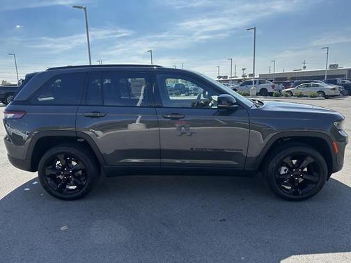 2025 Jeep Grand Cherokee Limited X