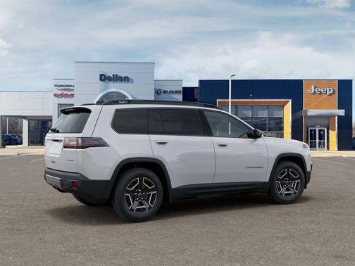 Bright White Clearcoat 2026 Jeep Cherokee Laredo