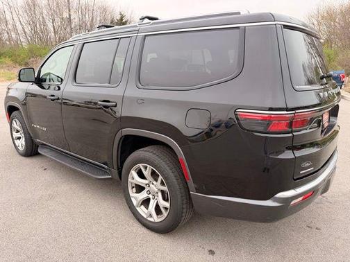 2022 Jeep Wagoneer Series II