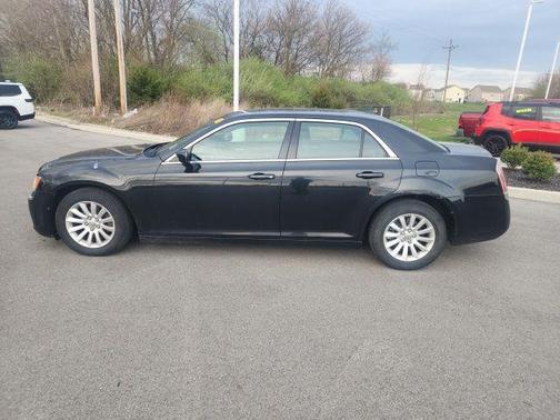 Phantom Black Tri-Coat Pearl 2013 Chrysler 300 S