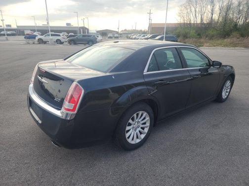 Phantom Black Tri-Coat Pearl 2013 Chrysler 300 S
