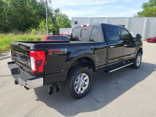 Shadow Black 2017 Ford F-250 Lariat