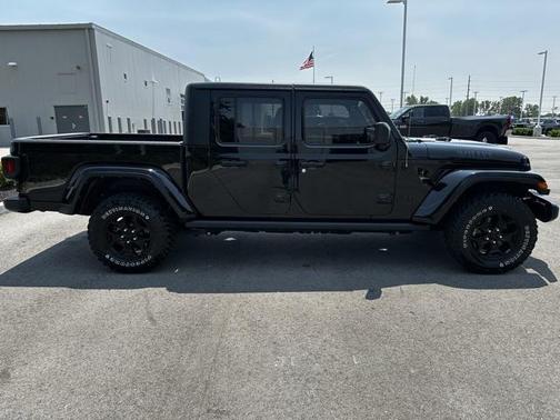 2021 Jeep Gladiator Willys