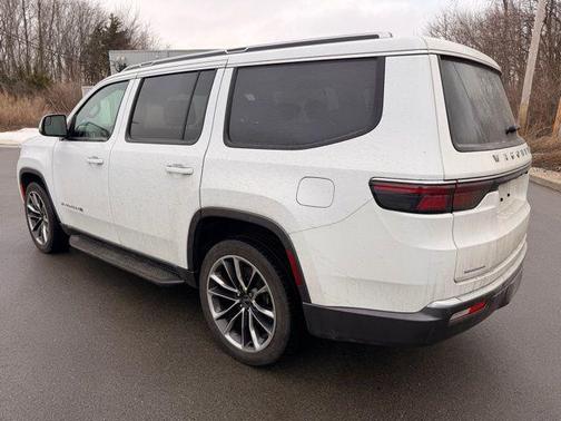 2022 Jeep Wagoneer Series II