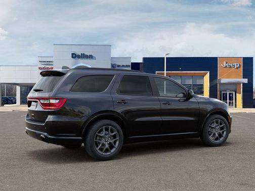 DB Black Crystal Clearcoat 2026 Dodge Durango GT HEMI V8