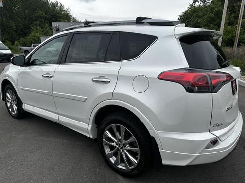2017 Toyota RAV4 Limited