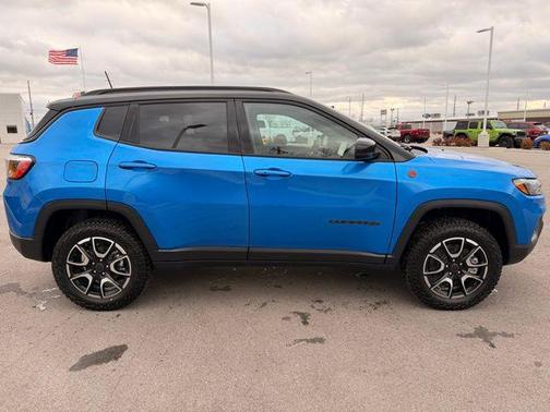 2026 Jeep Compass Trailhawk