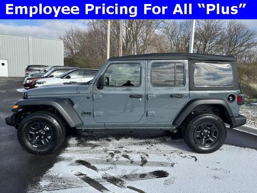 2025 Jeep Wrangler Sport