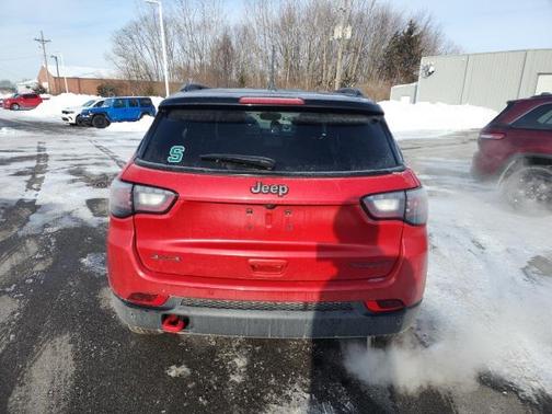 2023 Jeep Compass Trailhawk