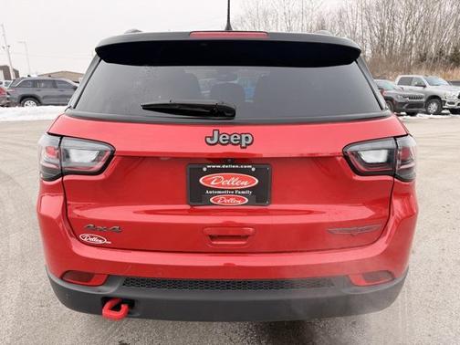 2023 Jeep Compass Trailhawk