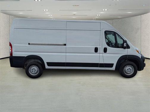 2026 RAM ProMaster 2500 Tradesman