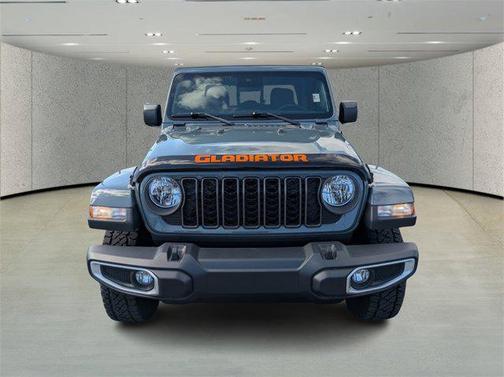 2024 Jeep Gladiator Sport S