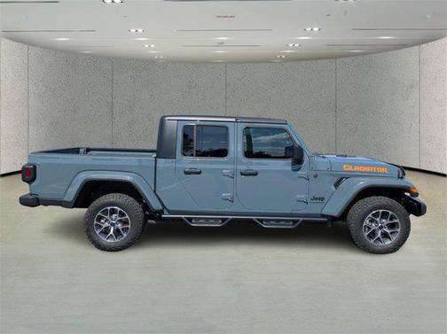 2024 Jeep Gladiator Sport S
