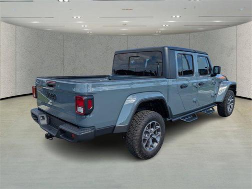2024 Jeep Gladiator Sport S
