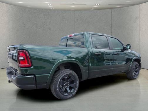 Serrano Green Metallic 2027 RAM 1500 Big Horn/Lone Star