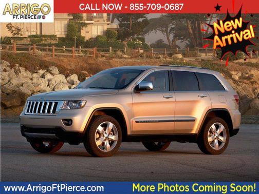 Winter Chill Pearlcoat 2012 Jeep Grand Cherokee Overland
