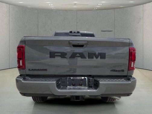 Ceramic Gray Clearcoat 2026 RAM 2500 Laramie Crew Cab 4x4 6'4' Box
