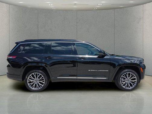 Diamond 2026 Jeep Grand Cherokee L Summit