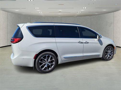 2021 Chrysler Pacifica Limited