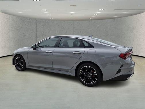 Wolf Gray 2023 Kia K5 GT-Line
