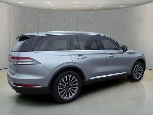 Radiance Metallic 2022 Lincoln Aviator Reserve AWD