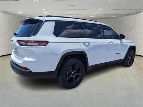 2022 Jeep Grand Cherokee L Altitude