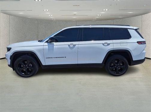2022 Jeep Grand Cherokee L Altitude