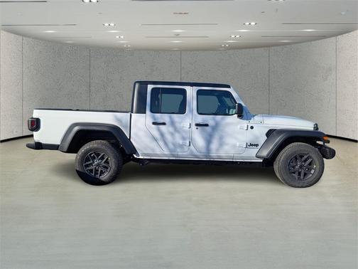 2026 Jeep Gladiator Sport S