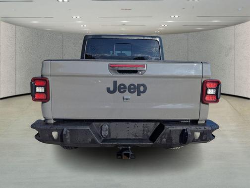 2022 Jeep Gladiator Sport S