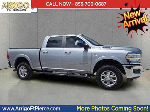 Billet Silver Metallic Clearcoat 2022 RAM 2500 Laramie Crew Cab 4x4 6'4' Box