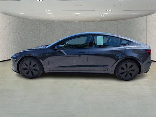 2024 Tesla Model 3 Long Range