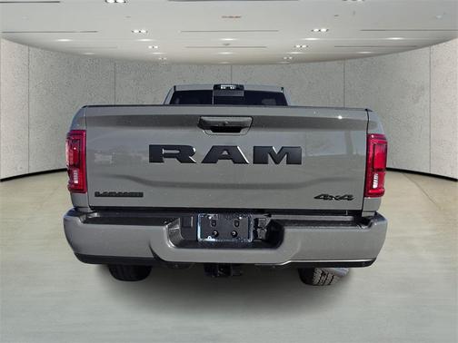 2026 RAM 2500 Laramie Crew Cab 4x4 6'4' Box