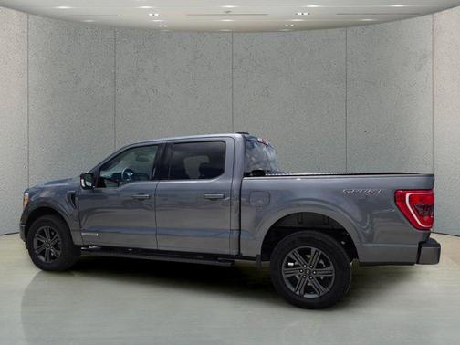 Carbonized Gray Metallic 2023 Ford F-150 XLT
