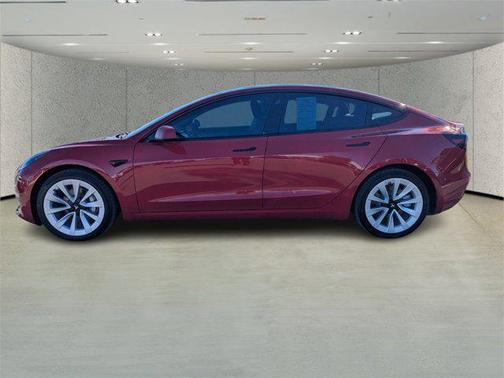 2022 Tesla Model 3 Standard Range