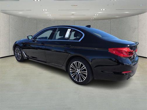 2019 BMW 530 530i