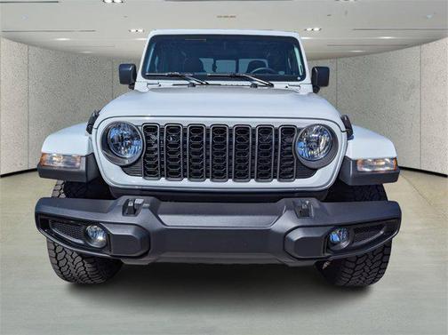 2025 Jeep Gladiator Nighthawk