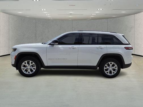 Bright White Clearcoat 2023 Jeep Grand Cherokee Limited